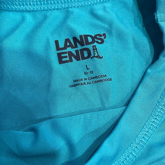 Land's End Moisture-Wicking Long sleeved shirt - Picture 2 of 2